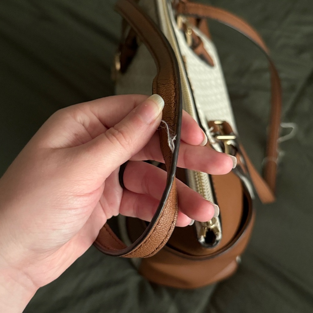 Michael Kors Purse - Picture 8 of 9